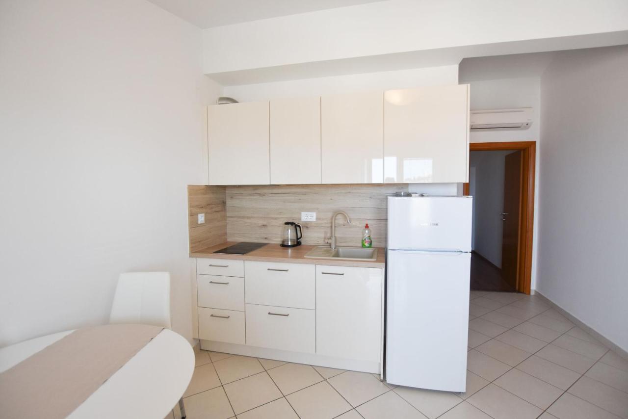 Apartments Danica Primosten Exterior photo