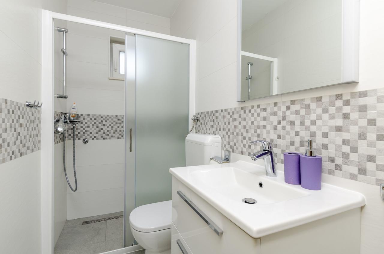 Apartments Danica Primosten Exterior photo